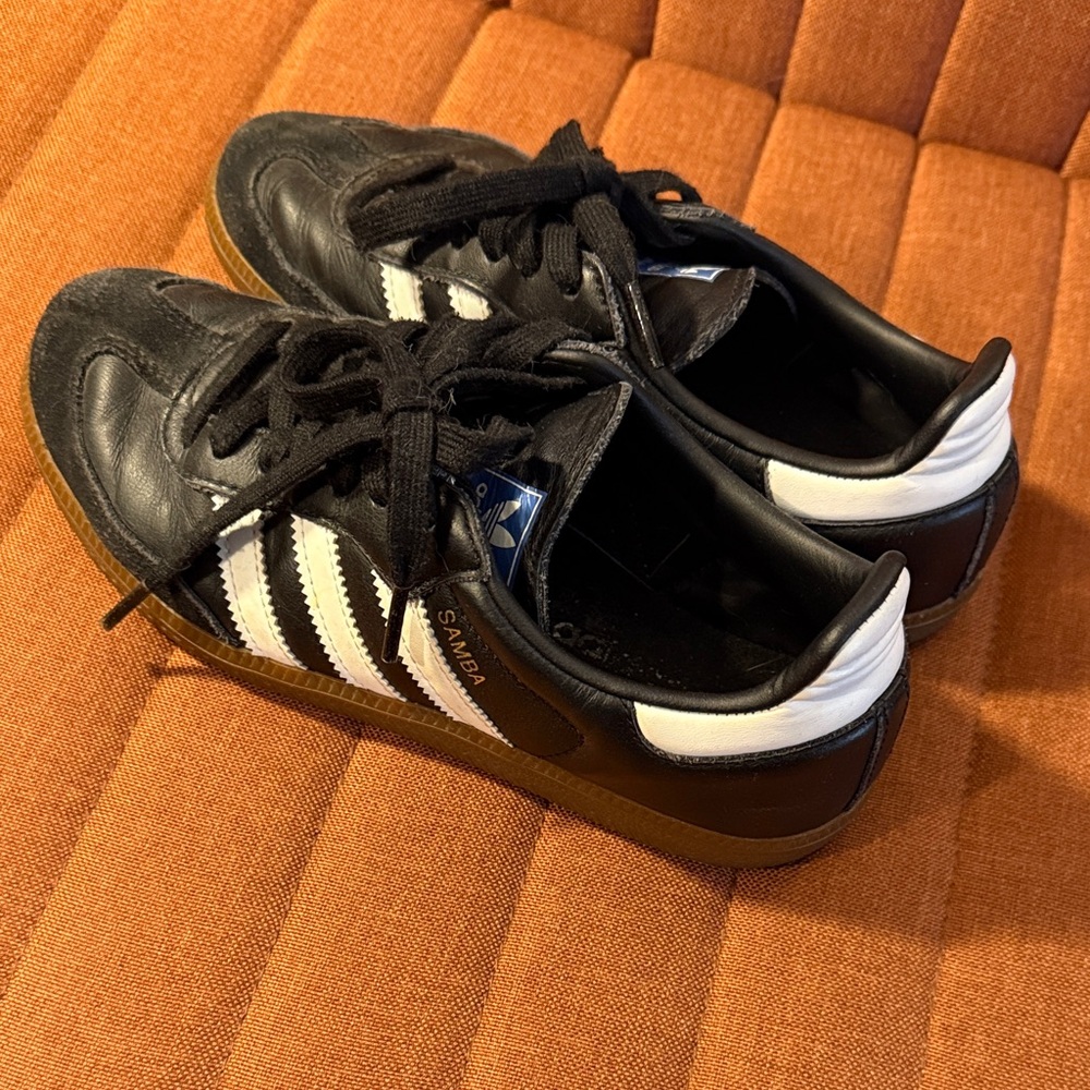 Adidas Men's Black and White Sneakers